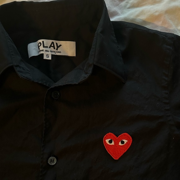 COMME DES GARCONS PLAY WOMENS DRESS SHIRT - Picture 3 of 4